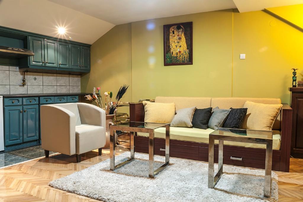 B&B Donna Gornji Milanovac Buitenkant foto